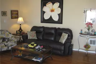 11408 214th, Lakewood, CA 90715 - Photo 4