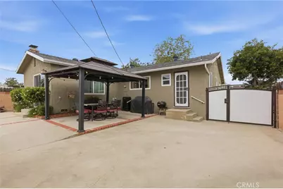 11408 214th, Lakewood, CA 90715 - Photo 4