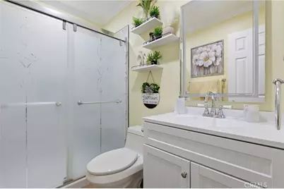 11408 214th, Lakewood, CA 90715 - Photo 18
