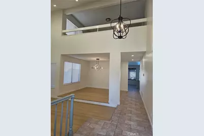 17924 Redwood Avenue, Bellflower, CA 90706 - Photo 2