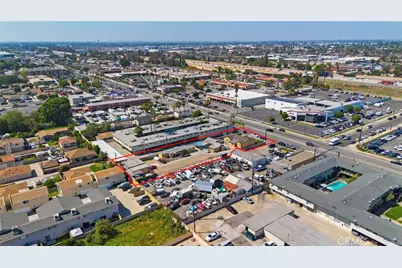 8564 Artesia, Bellflower, CA 90706 - Photo 12