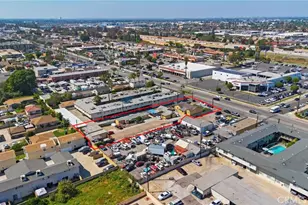 8564 Artesia, Bellflower, CA 90706 - Photo 12