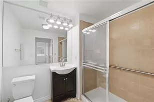 17888 Alburtis Ave, Artesia, CA 90701 - Photo 22