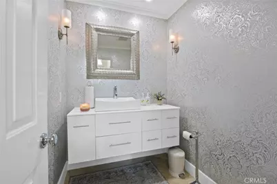 19355 Maidstone, Huntington Beach, CA 92648 - Photo 4