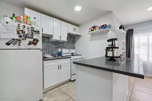 603 Hill, Bakersfield, CA 93306 - Photo 2