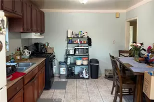 621 W 108th St, Los Angeles, CA 90044 - Photo 8