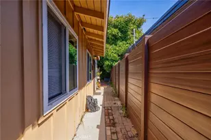 67 W Pleasant, Long Beach, CA 90805 - Photo 12