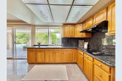 13209 Beach, Cerritos, CA 90703 - Photo 10