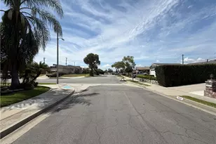 14936 Steprock, La Mirada, CA 90638 - Photo 2