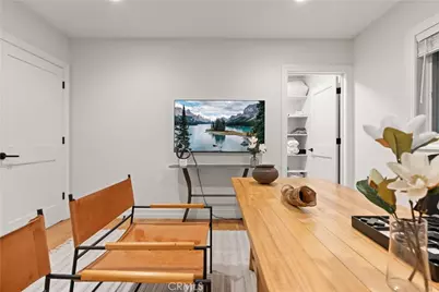 742 N Detroit Street, Los Angeles, CA 90046 - Photo 18