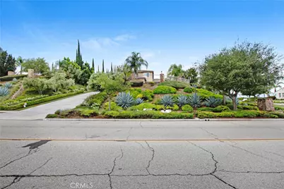 498 Green Orchard, Riverside, CA 92506 - Photo 2