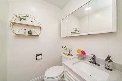 11902 206th, Lakewood, CA 90715 - Photo 22