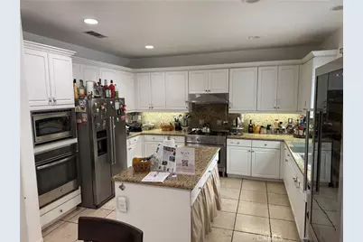 13692 Sandhill Crane Road, Eastvale, CA 92880 - Photo 16
