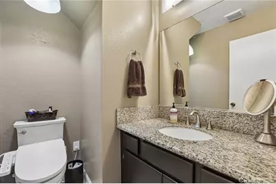 3739 Countryside Lane, Long Beach, CA 90806 - Photo 14