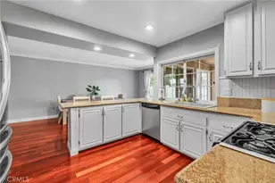 23041 La Granja, Valencia, CA 91354 - Photo 14