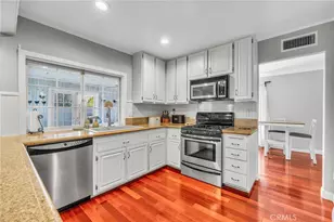 23041 La Granja, Valencia, CA 91354 - Photo 12