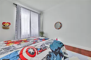 23041 La Granja, Valencia, CA 91354 - Photo 34