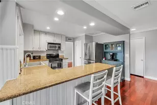 23041 La Granja, Valencia, CA 91354 - Photo 18