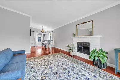 23041 La Granja, Valencia, CA 91354 - Photo 2