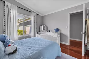23041 La Granja, Valencia, CA 91354 - Photo 30