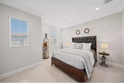 4689 Holly Avenue, Long Beach, CA 90805 - Photo 30