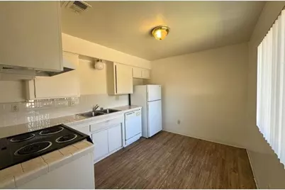 3601 Micheli Court, Bakersfield, CA 93309 - Photo 4