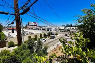 5354 De Roja, Woodland Hills, CA 91364 - Photo 22