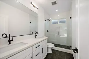 6025 Bellflower, Lakewood, CA 90713 - Photo 22