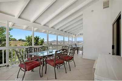 2160 Puerto Del Mundo, Fallbrook, CA 92028 - Photo 18