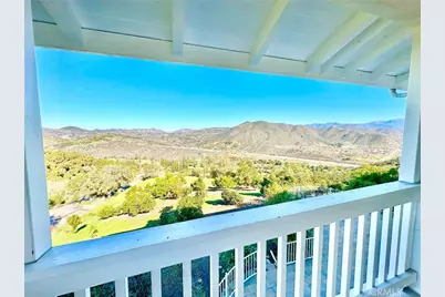 2160 Puerto Del Mundo, Fallbrook, CA 92028 - Photo 32