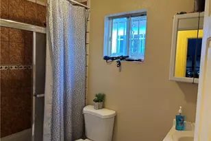 9313 Hickory, Los Angeles, CA 90002 - Photo 6