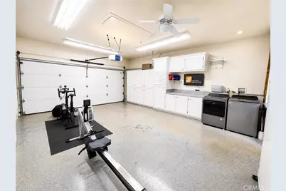 17331 Chapparal, Huntington Beach, CA 92649 - Photo 42