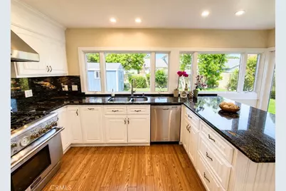 17331 Chapparal, Huntington Beach, CA 92649 - Photo 4