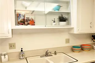 13381 Del Monte Dr, Seal Beach, CA 90740 - Photo 16