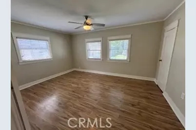 323 W 82nd Street, Los Angeles, CA 90003 - Photo 24