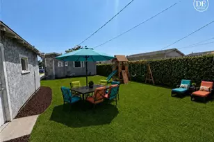 323 W 82nd St, Los Angeles, CA 90003 - Photo 14