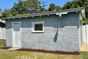 323 W 82nd St, Los Angeles, CA 90003 - Photo 40