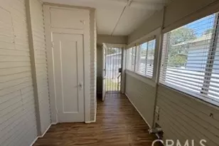 323 W 82nd St, Los Angeles, CA 90003 - Photo 26