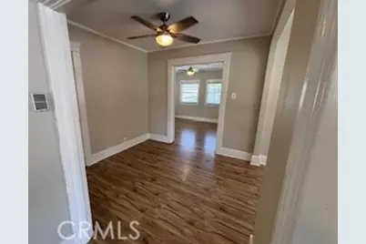 323 W 82nd Street, Los Angeles, CA 90003 - Photo 12