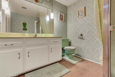 9620 Walnut Street, Bellflower, CA 90706 - Photo 28