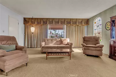 9620 Walnut Street, Bellflower, CA 90706 - Photo 10