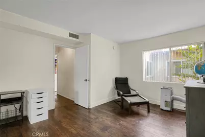 7300 Lennox #J5, Van Nuys, CA 91405 - Photo 16