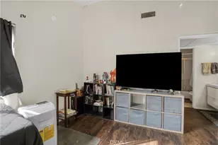7300 Lennox, Van Nuys, CA 91405 - Photo 12