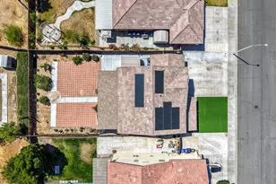 14751 Shetland Ct, Victorville, CA 92394 - Photo 10
