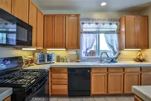 14751 Shetland Ct, Victorville, CA 92394 - Photo 20