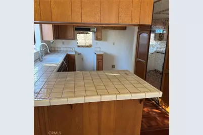 15087 Whitekirk, Victorville, CA 92394 - Photo 2