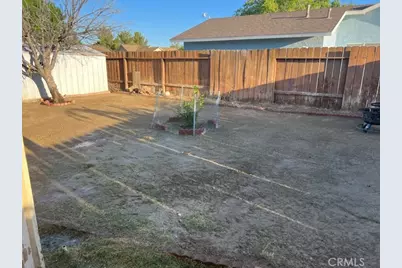 15087 Whitekirk, Victorville, CA 92394 - Photo 16