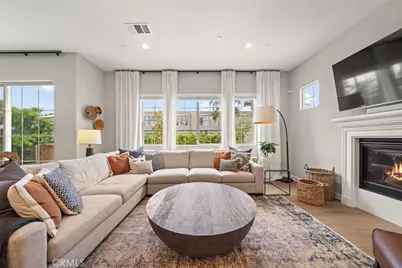 2528 Quiet Sands, Signal Hill, CA 90755 - Photo 14