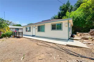 17425 Cross St, Lake Elsinore, CA 92530 - Photo 2