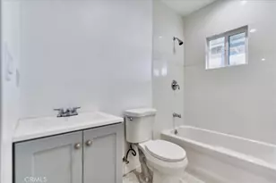 402 E 93rd St, Los Angeles, CA 90003 - Photo 8